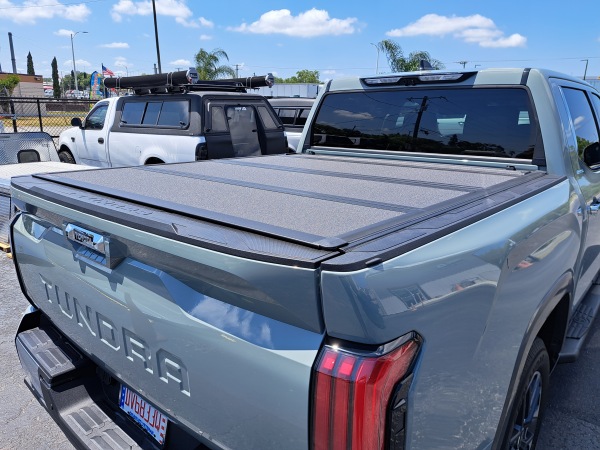 2024 Toyota Tundra BAK MX4 tonneau cover 