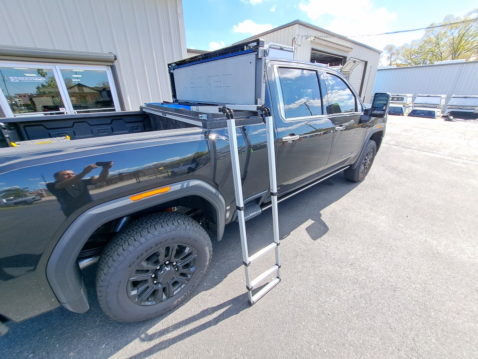 YAKIMA JETSTREAM LADDER RACKS WITH ARE ROD PODS : New : Truck Accessories :  Emery's Topper Sales Inc.